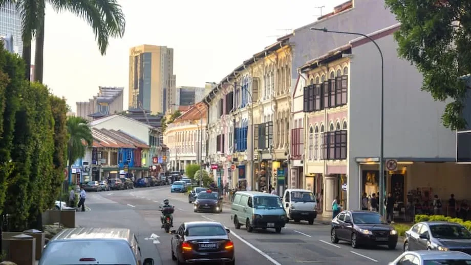 Kenaikan Sewa Runcit di Singapura: Bolehkah Campur Tangan Bersasar Menyelamatkan Perniagaan Kecil?