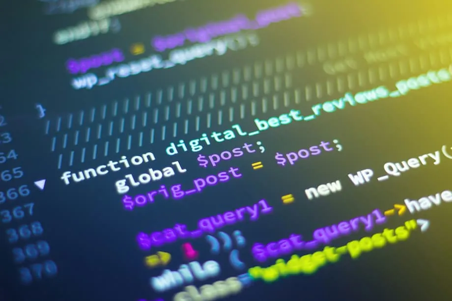 Qwen3-Coder Alibaba: Alat Pengekodan AI Berkuasa Cetus Kebimbangan Keselamatan di Barat