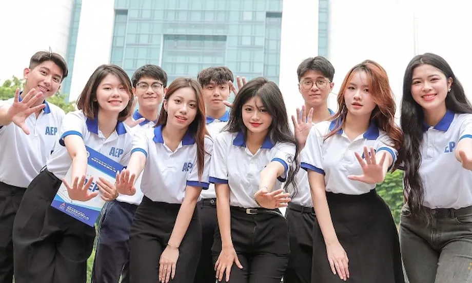 Universiti Ekonomi Nasional Vietnam Menjadikan Bahasa Inggeris Bahasa Kedua: Langkah Berani ke Arah Globalisasi