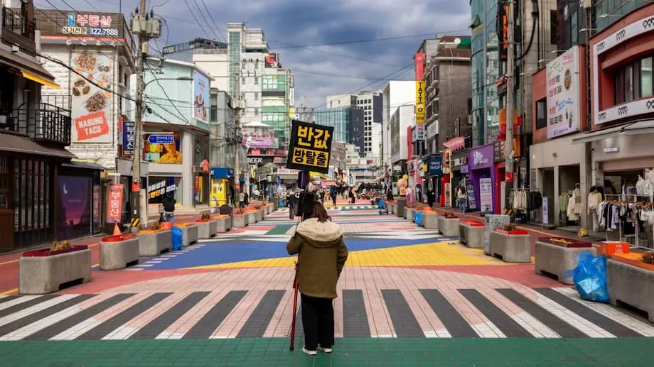 ‘Kedai Serbaneka Berjiwa Prihatin’ Seoul: Usaha Berani Baharu Membanteras Kesunyian di Bandar