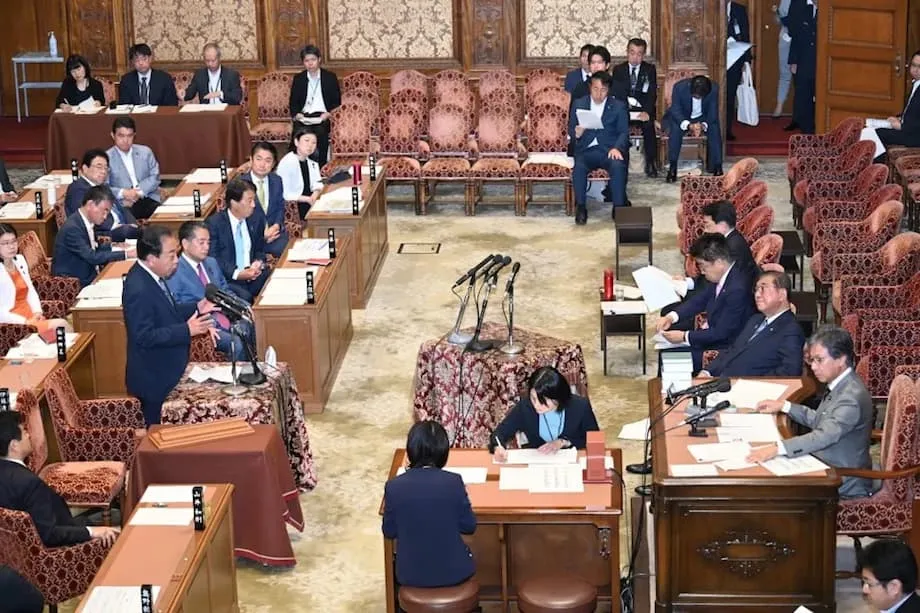 Pergelutan Politik Jepun Mengenai Sejarah Perang: Ingatan, Identiti dan Perebutan Jiwa Negara
