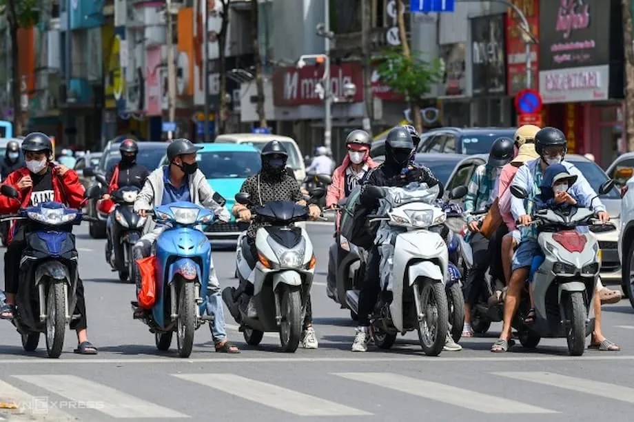 Revolusi Motosikal Elektrik Hanoi: Potensi, Cabaran dan Haluan ke Hadapan