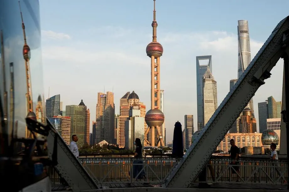 Kebangkitan Semula Pasaran Saham China pada 2025: Kecairan, Optimisme dan Perkembangan Seterusnya