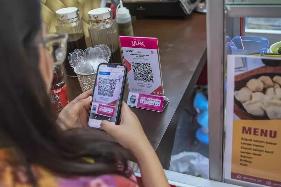 Indonesia dan China Lancarkan Percubaan Pembayaran QR Rentas Sempadan: Era Baharu bagi Transaksi Digital di Asia