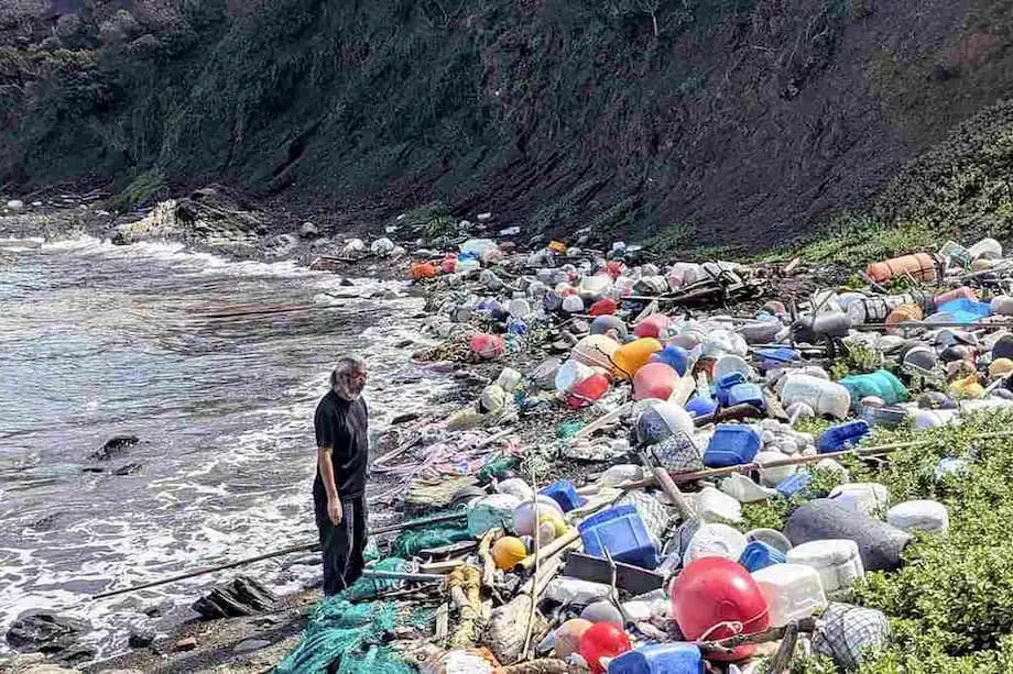 Krisis Sisa Plastik: Bagaimana Pencemaran Asia Membanjiri Laut Jepun dan Usaha Menanganinya