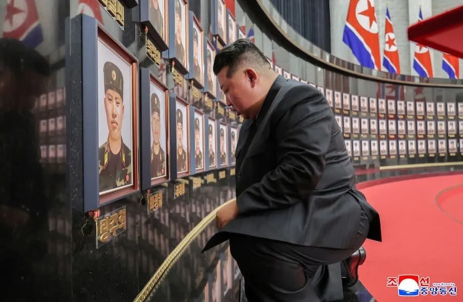 Penghormatan Emosi Kim Jong Un: Tentera Korea Utara yang Terbunuh Ketika Berjuang untuk Rusia di Ukraine
