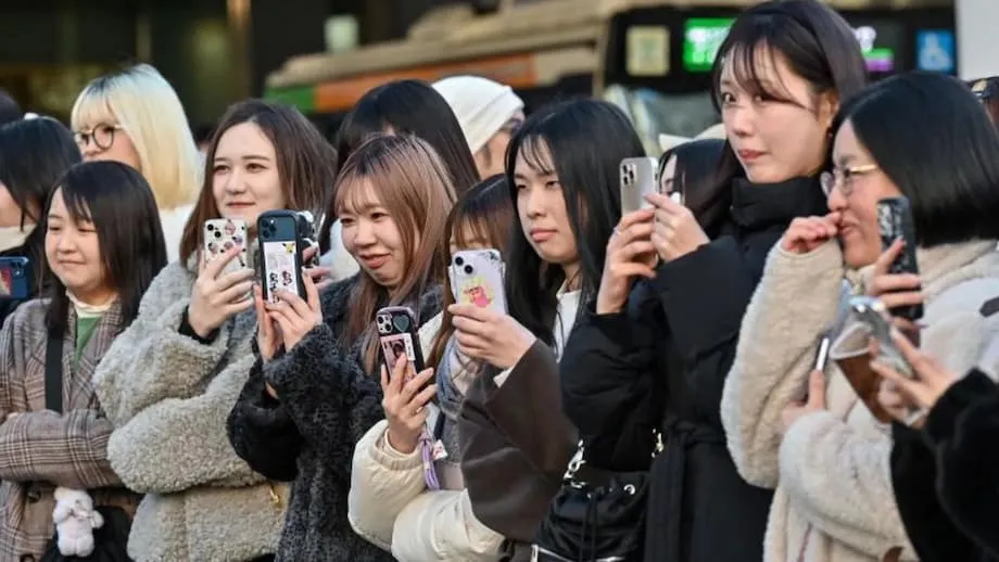 Bandar di Jepun Cetus Perdebatan dengan Cadangan Hadkan Penggunaan Telefon Pintar kepada Dua Jam Sehari