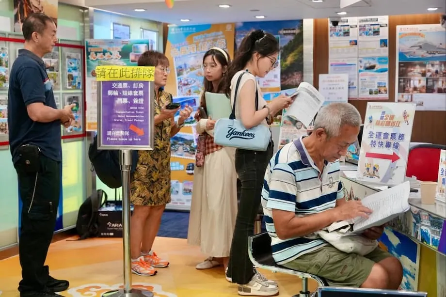 Jualan Tiket Sukan Kebangsaan Hong Kong Bermula Tanpa Pilihan Bahasa Inggeris, Cetus Kebimbangan dalam Kalangan Ekspatriat dan Pelancong