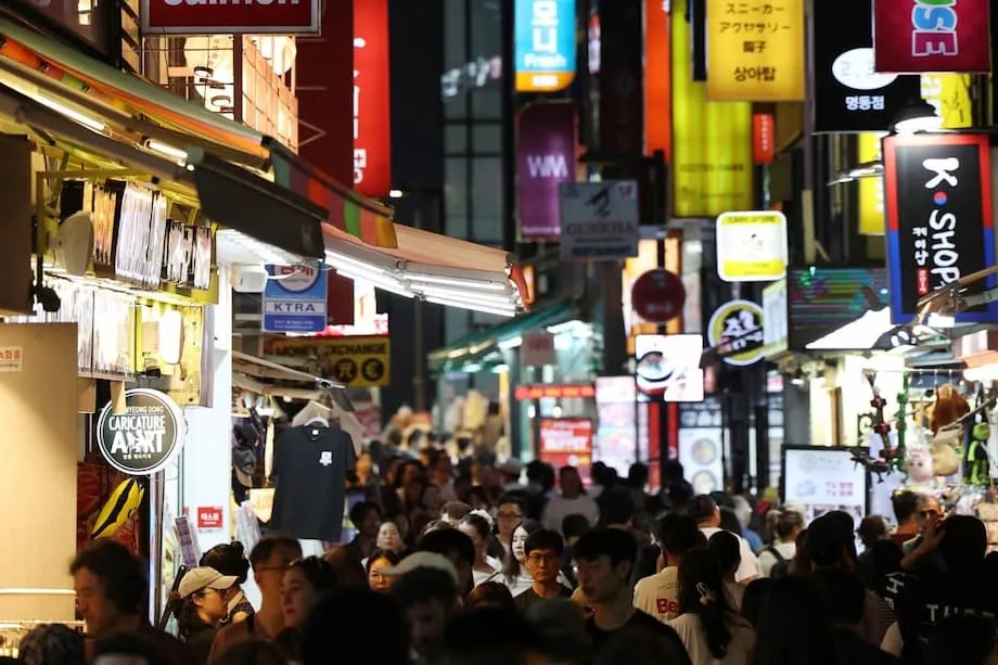 Korea Selatan Memperluas Tenaga Kerja Asing tetapi Berdepan Cabaran Integrasi di Tengah Krisis Demografi