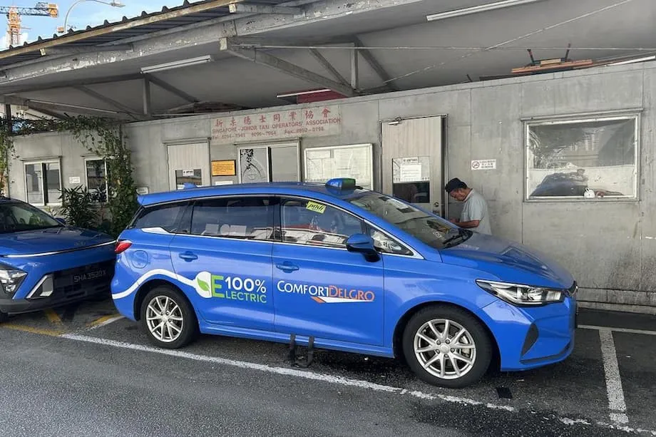 Singapura menimbang penggunaan penjejakan ERP 2.0 dan tempahan aplikasi untuk membendung perjalanan teksi rentas sempadan haram
