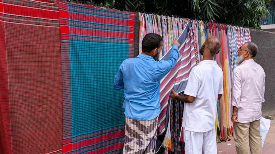 Tembok Gamcha Shyamoli: Warna, Kraf dan Komuniti di Dhaka