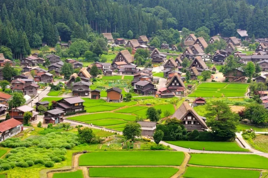 Shirakawago Dinobatkan sebagai Kampung Paling Indah di Asia