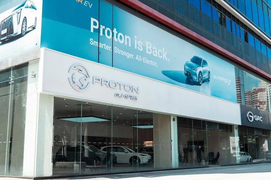Proton kembali ke Singapura dengan SUV elektrik e.MAS 7, bilik pameran di Leng Kee dan sokongan serantau