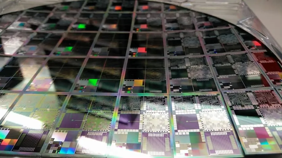 China Sasar Nvidia dan Pengeluar Cip AS dengan Dakwaan Antitrust dan Lambakan Ketika Ketegangan Teknologi Meningkat