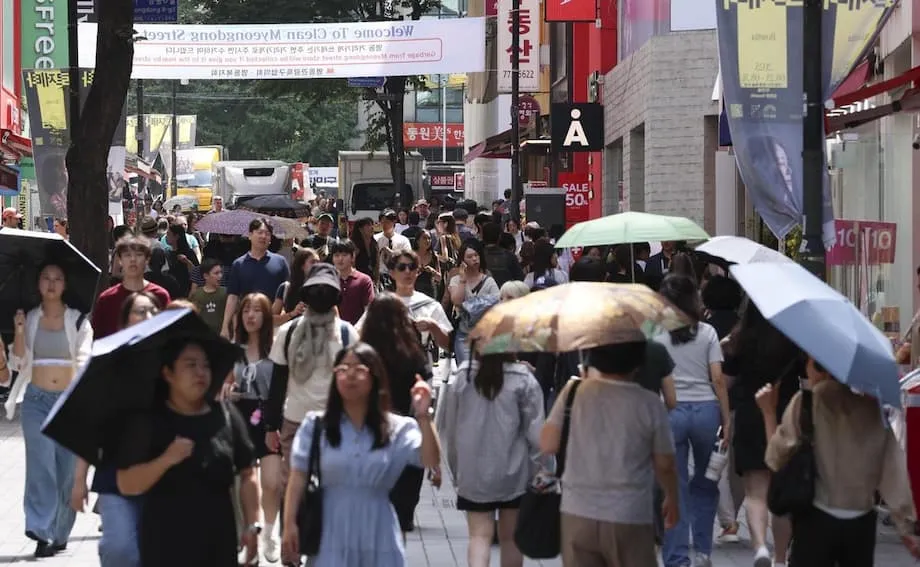 Rancangan Korea membenarkan kumpulan pelancong China masuk tanpa visa cetus bantahan awam, kebimbangan kesihatan dan perdebatan politik lebih luas