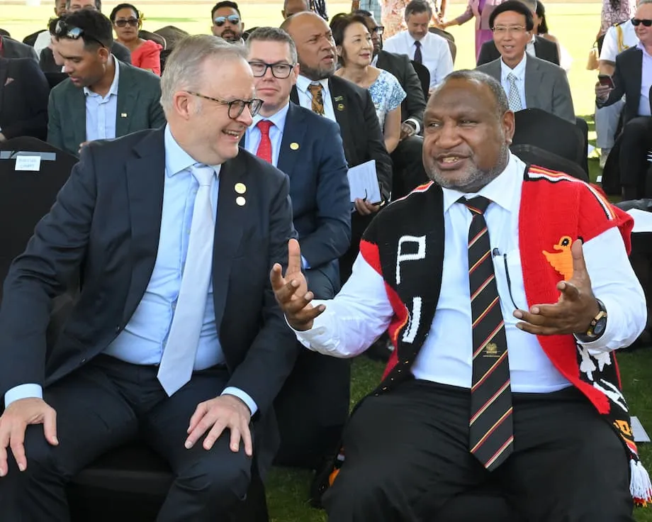 China beri amaran kepada Papua New Guinea ketika Australia menggesa perjanjian pertahanan bersejarah