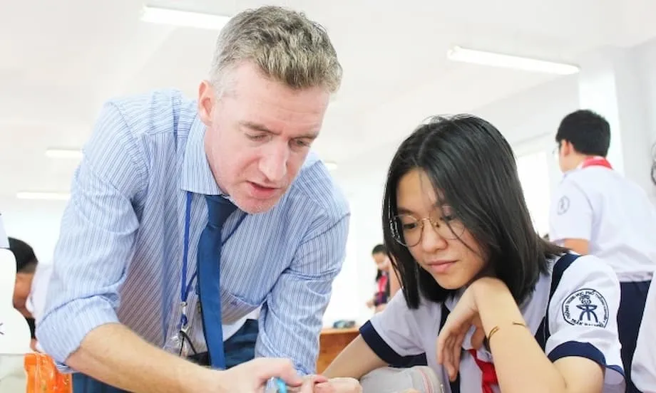 Vietnam Akan Mengambil 22,000 Guru Bahasa Inggeris Menjelang 2030 dalam Usaha Menjadikan Bahasa Inggeris Bahasa Kedua