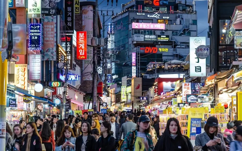 Dari layar ke jalanan: bagaimana budaya Korea membentuk semula pelancongan ke Korea Selatan