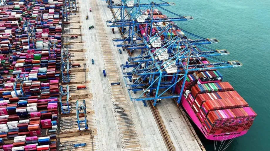 Tarif, Unsur Nadir dan Gencatan Senjata yang Rapuh: Ketegangan AS-China Memuncak Semula pada 2025