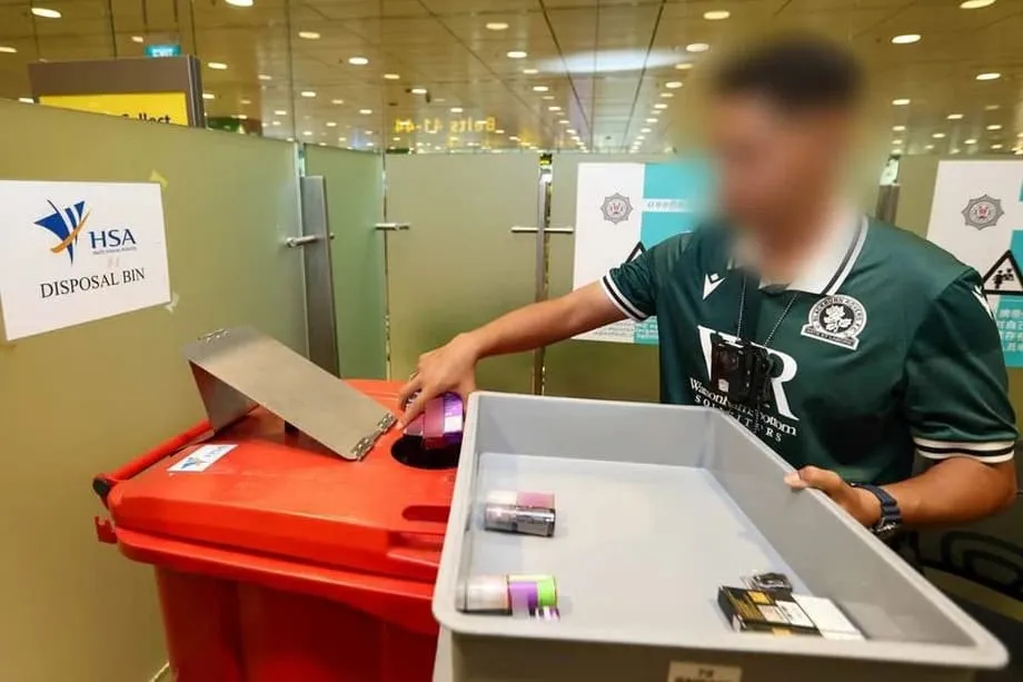 Operasi pemeriksaan di pusat pemeriksaan Singapura kesan 88 pesalah dan wang tunai S$1.25 juta yang tidak diisytiharkan