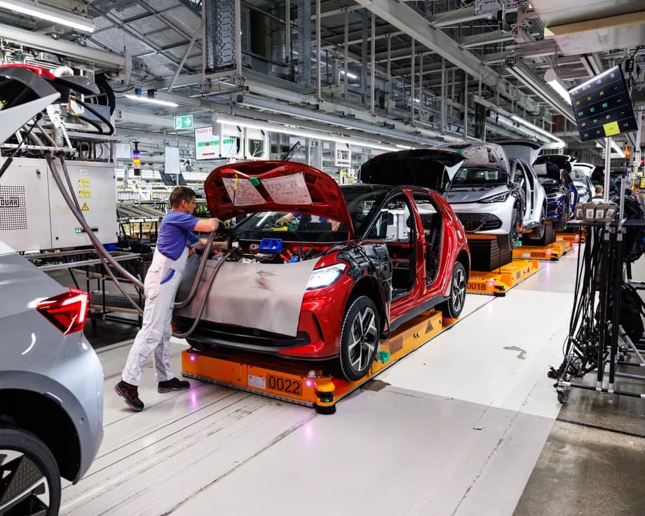 Pengeluar Kereta Eropah Bersiap Sedia Hadapi Penutupan Kilang Ketika China Sekat Eksport Cip Nexperia
