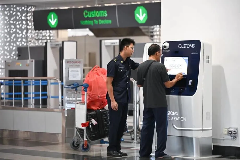 GST Singapura ke atas Pembelian di Luar Negara: Perkara yang Perlu Diisytiharkan oleh Pengembara pada 2025