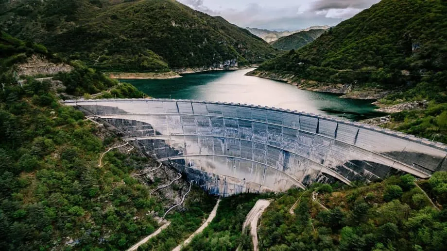 China mentauliahkan empangan penyimpanan pam setinggi 182 meter untuk menstabilkan grid yang kaya dengan tenaga boleh baharu