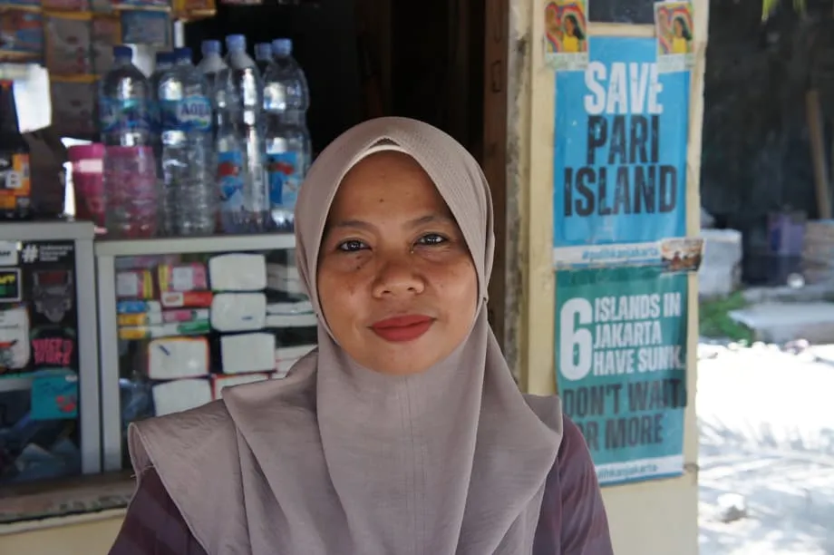 Pantai Semakin Tenggelam, Kes Semakin Memuncak: Penduduk Pulau Indonesia Saman Holcim atas Kerosakan Akibat Perubahan Iklim