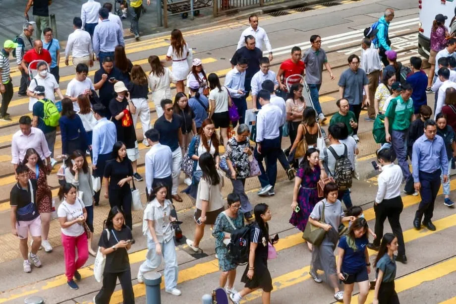 Hong Kong meluaskan kemasukan jangka pendek tanpa visa kepada lima lagi sektor profesional, menjadikan jumlahnya 17