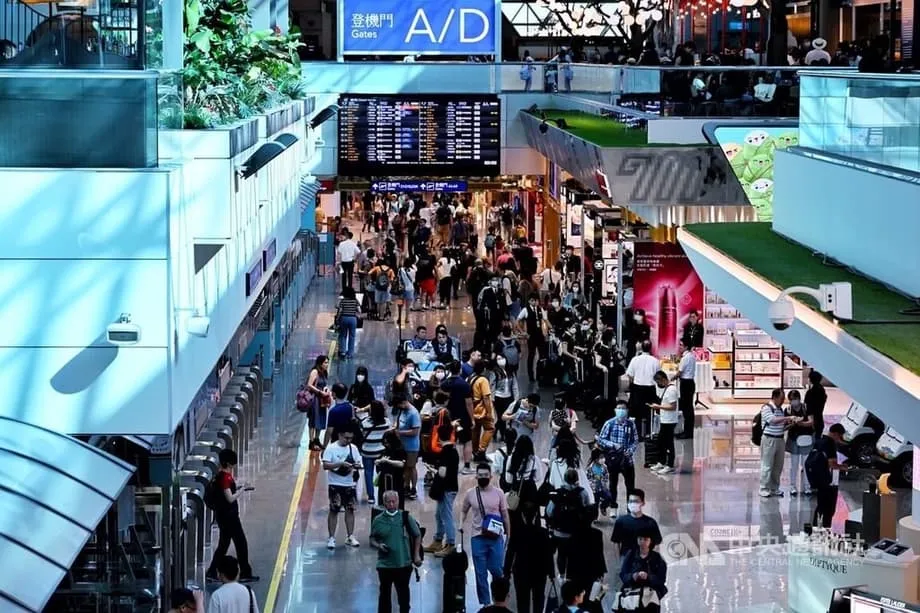 Taiwan tawar baucar NT$600 kepada penumpang transit di Lapangan Terbang Taoyuan