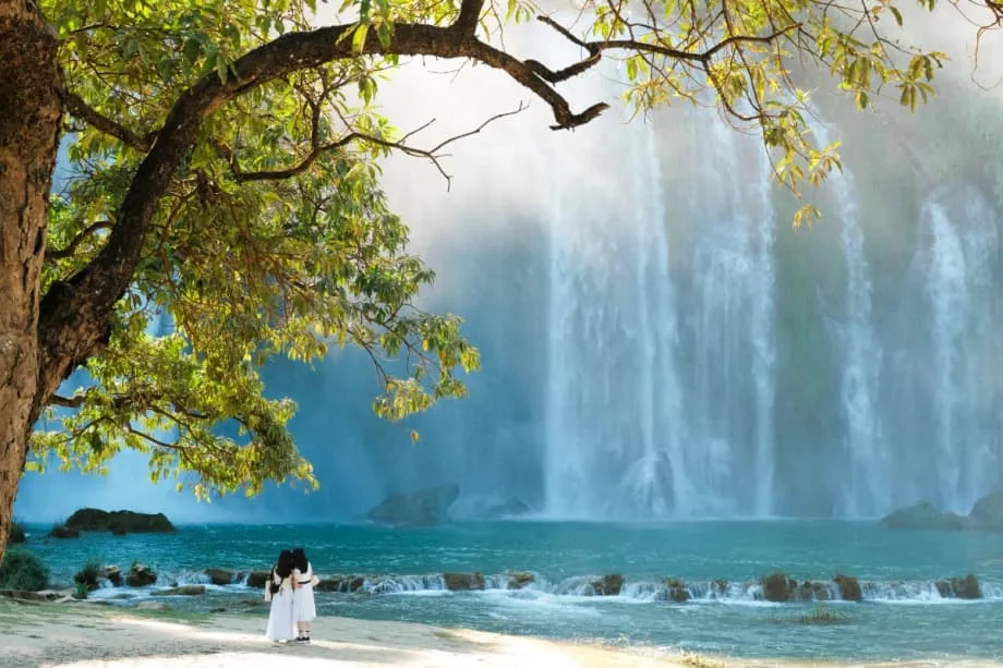 Musim luruh di Air Terjun Ban Gioc: Air Jed, Padi Keemasan dan Tip Perjalanan Penting