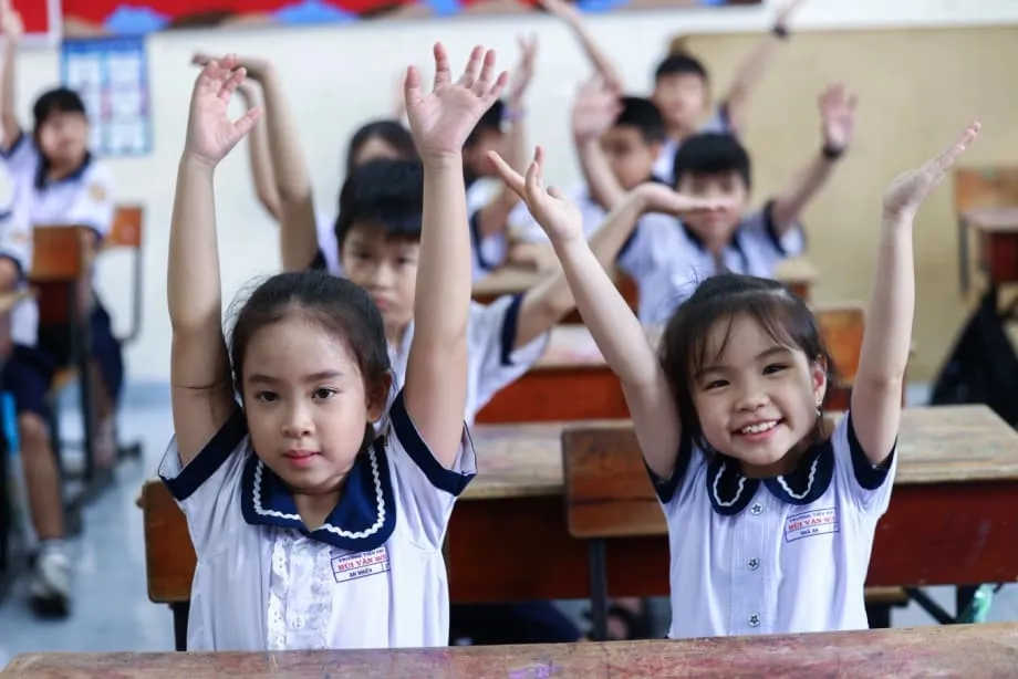 Sekolah Awam atau Antarabangsa di Vietnam: Kos, Budaya dan Hasil