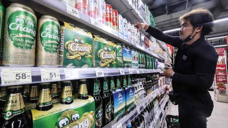 Mengapa ThaiBev, Pemilik Bir Chang, Melabur Berbilion-bilion dalam Produk Tenusu dan Makanan Halal