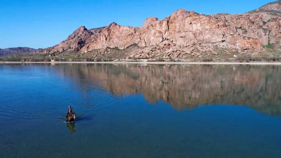 Laluan Sungai Ili Kazakhstan ke China Berdepan Kekurangan Air