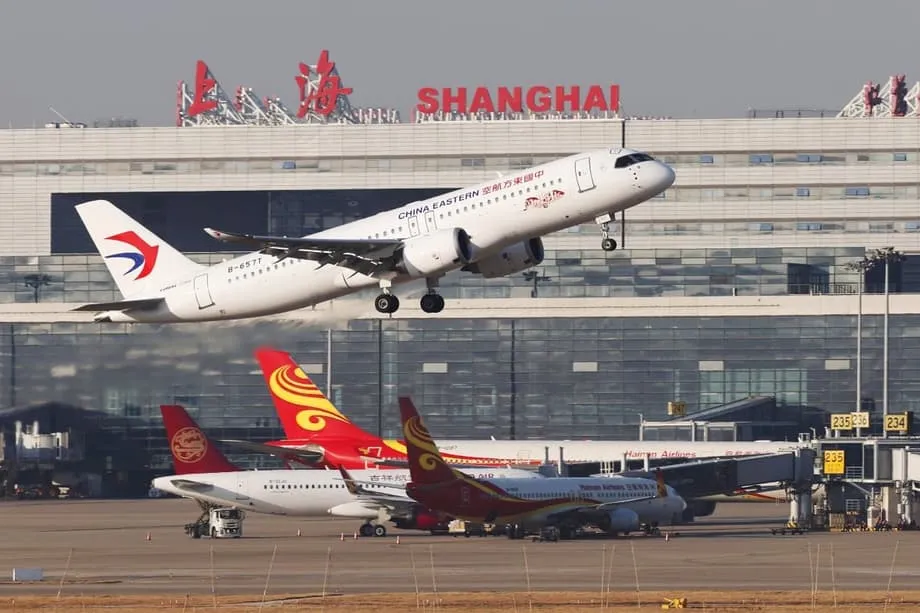 Hampir 500,000 perjalanan ke Jepun dibatalkan selepas China keluarkan amaran perjalanan