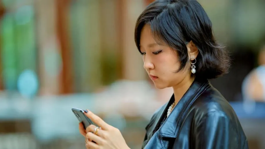 Aplikasi 'Adakah Anda Sudah Mati?' di China Tangani Kebimbangan Hidup Bersendirian pada Era Digital