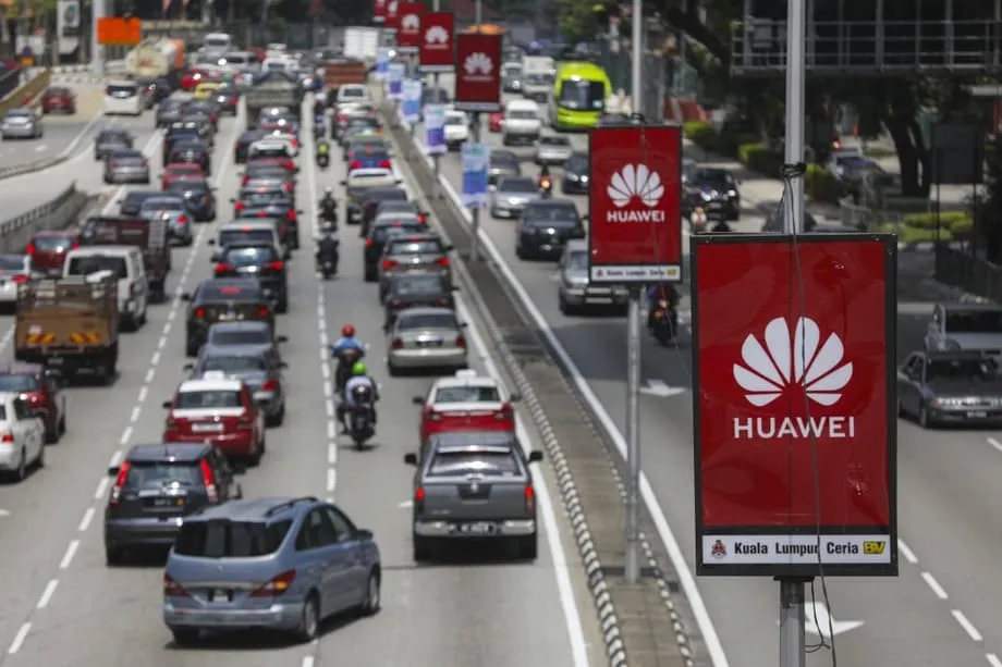 Peralihan Pelaburan Global China: Daripada Kilang kepada Pengeksport Modal dan Masa Depan Yuan