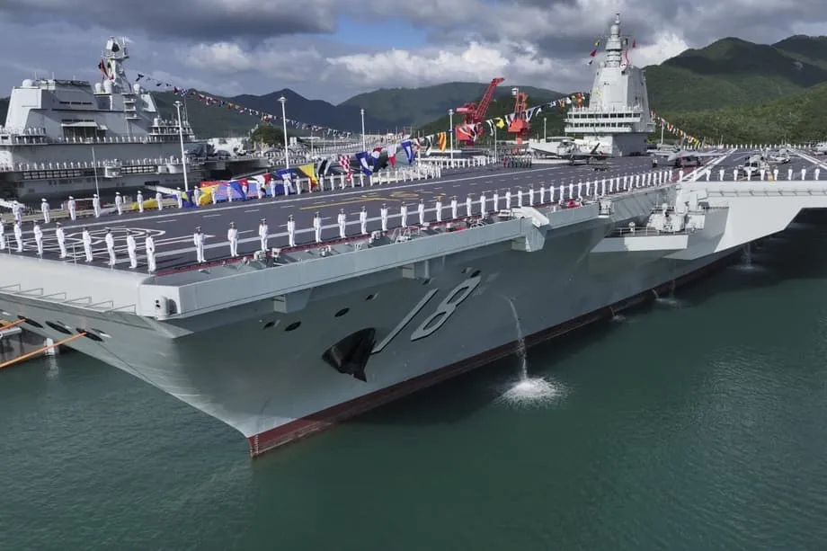 Usaha China Membina Kapal Pengangkut Pesawat Berkuasa Nuklear: Era Baharu Cita-cita Maritim