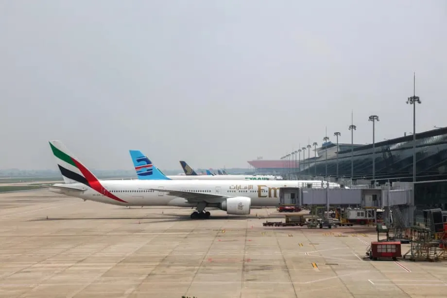 Vietnam Bersedia Mengurangkan Penerbangan Ketika Krisis Bahan Api Jet Membayangi