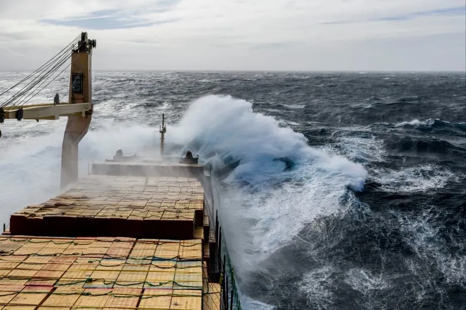 China Perkenal Set Data Pengesanan Kapal Terbesar Dunia untuk Mempertingkat AI Peperangan Laut