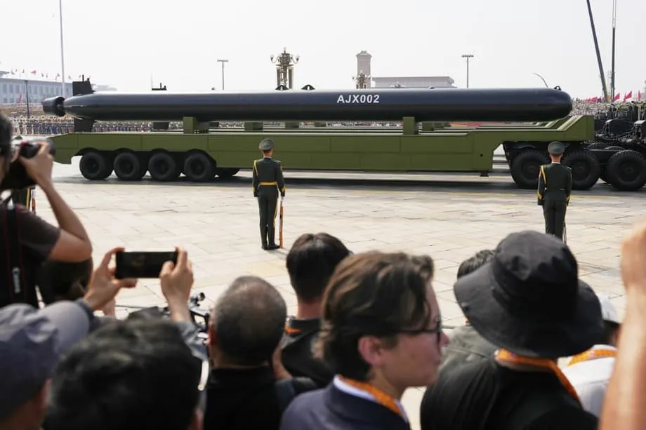 China Jelaskan Tujuan Drone Bawah Air Terbesar Dunia Ketika Kebimbangan Terhadap Pantai Barat AS Memuncak