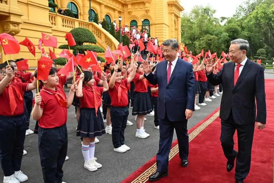 To Lam Menyatukan Kuasa ala Xi ketika Vietnam Mempererat Keselarasan dengan China
