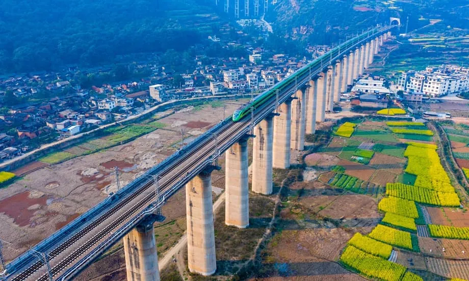 Jalur Sutera Keluli: Bagaimana Kereta Api China-Laos Mengubah Pelancongan Asia Tenggara