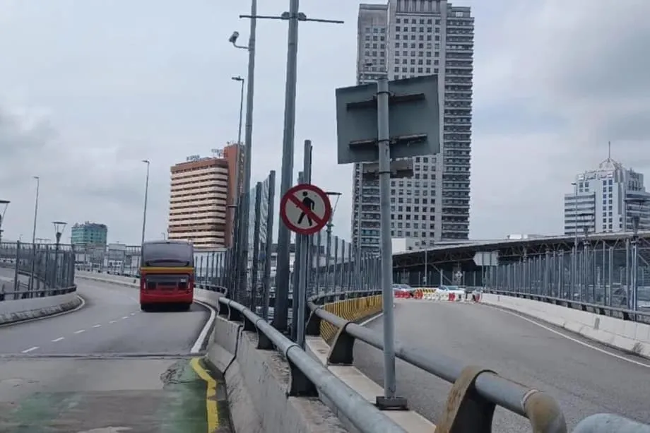 Berjalan di Tambak Johor-Singapura: Mengapa Ribuan Orang Berisiko Melintas Secara Haram Walaupun Amaran Baharu Dikeluarkan