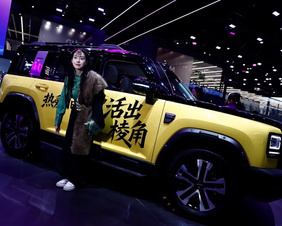 Pengeluar Kereta China Pertaruhkan Pemanduan Autonomi Ketika Pasaran EV Domestik Perlahan