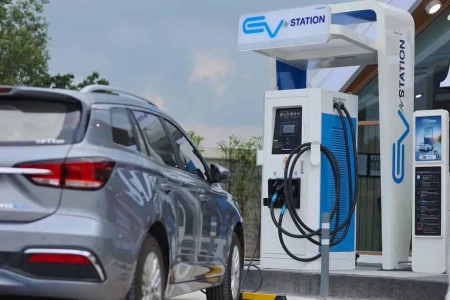 Thailand Percepat Usaha Kenderaan Elektrik dengan Sasaran 300,000 Unit dan Skim Tukar Beli Teksi