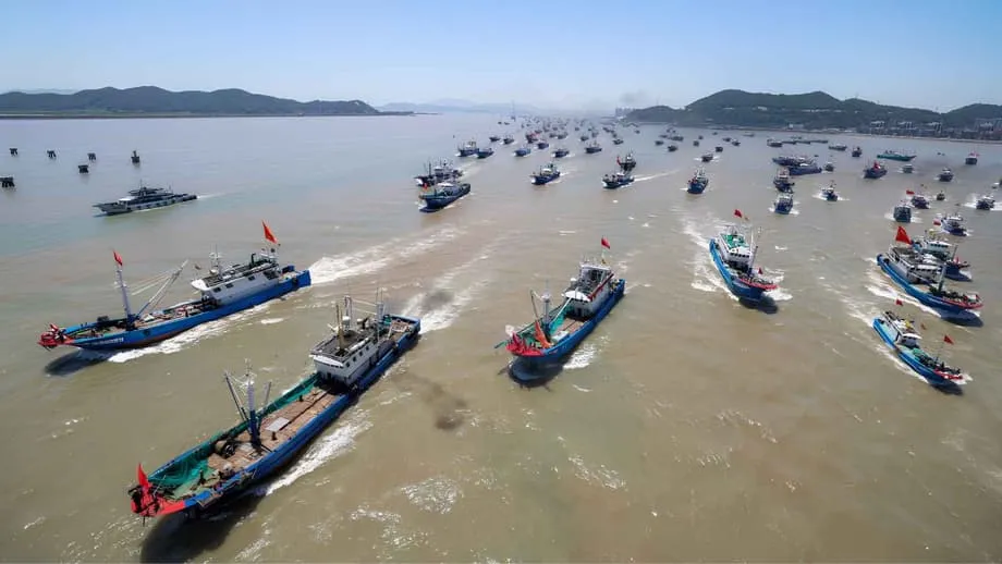 Di Sebalik Zon Kelabu: Bagaimana China Menggunakan Armada Perikanan sebagai Senjata Maritim