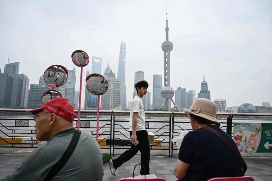 China Melintasi Ambang Bersejarah apabila Populasi Warga Emas Buat Pertama Kali Melebihi Kanak-kanak