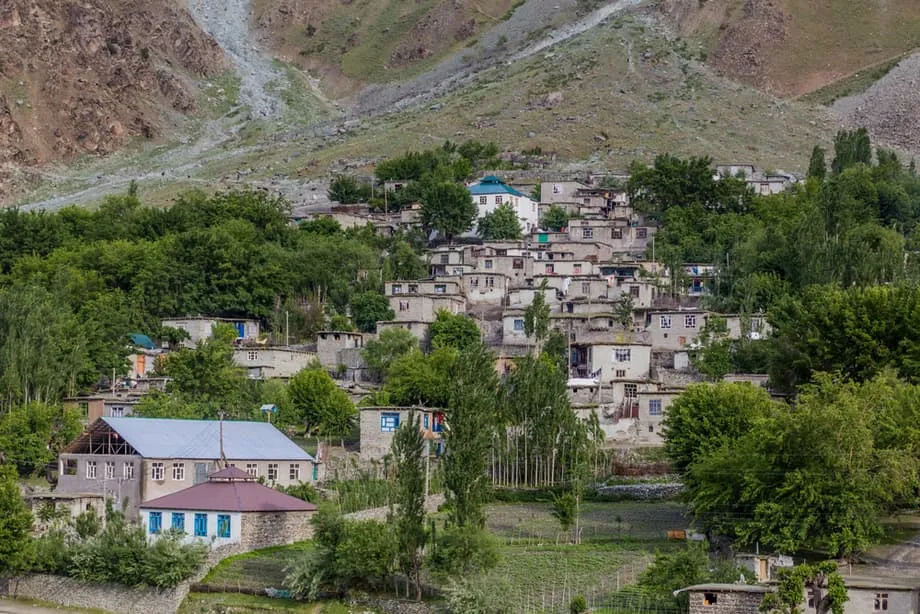 Emas Badakhshan Mencetuskan Cabaran Baharu terhadap Pemerintahan Taliban