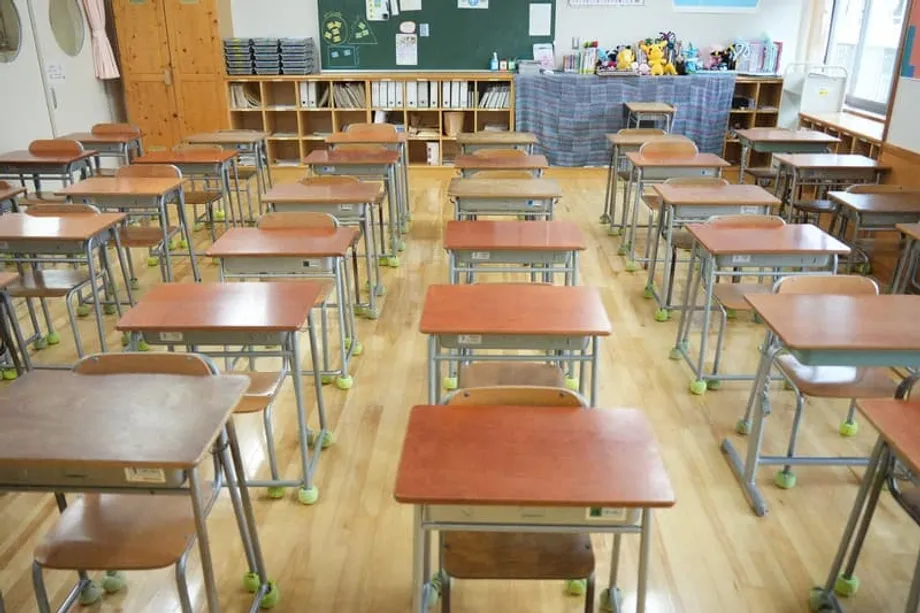 Tokyo menetapkan peraturan sekolah bagi menangani ibu bapa bermasalah, termasuk rakaman dan mesyuarat 30 minit
